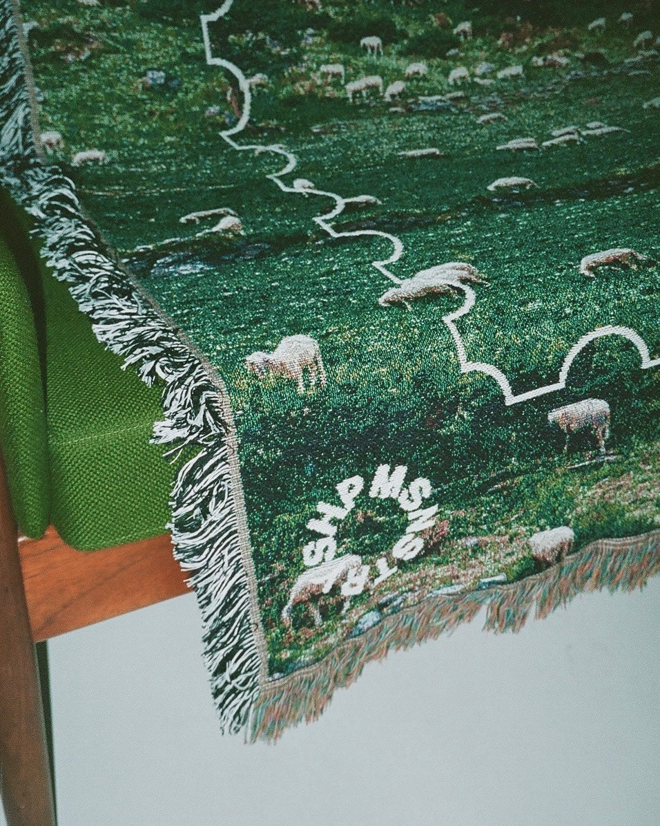 STRAYSHEEP RUG – MAISON STRAYSHEEP