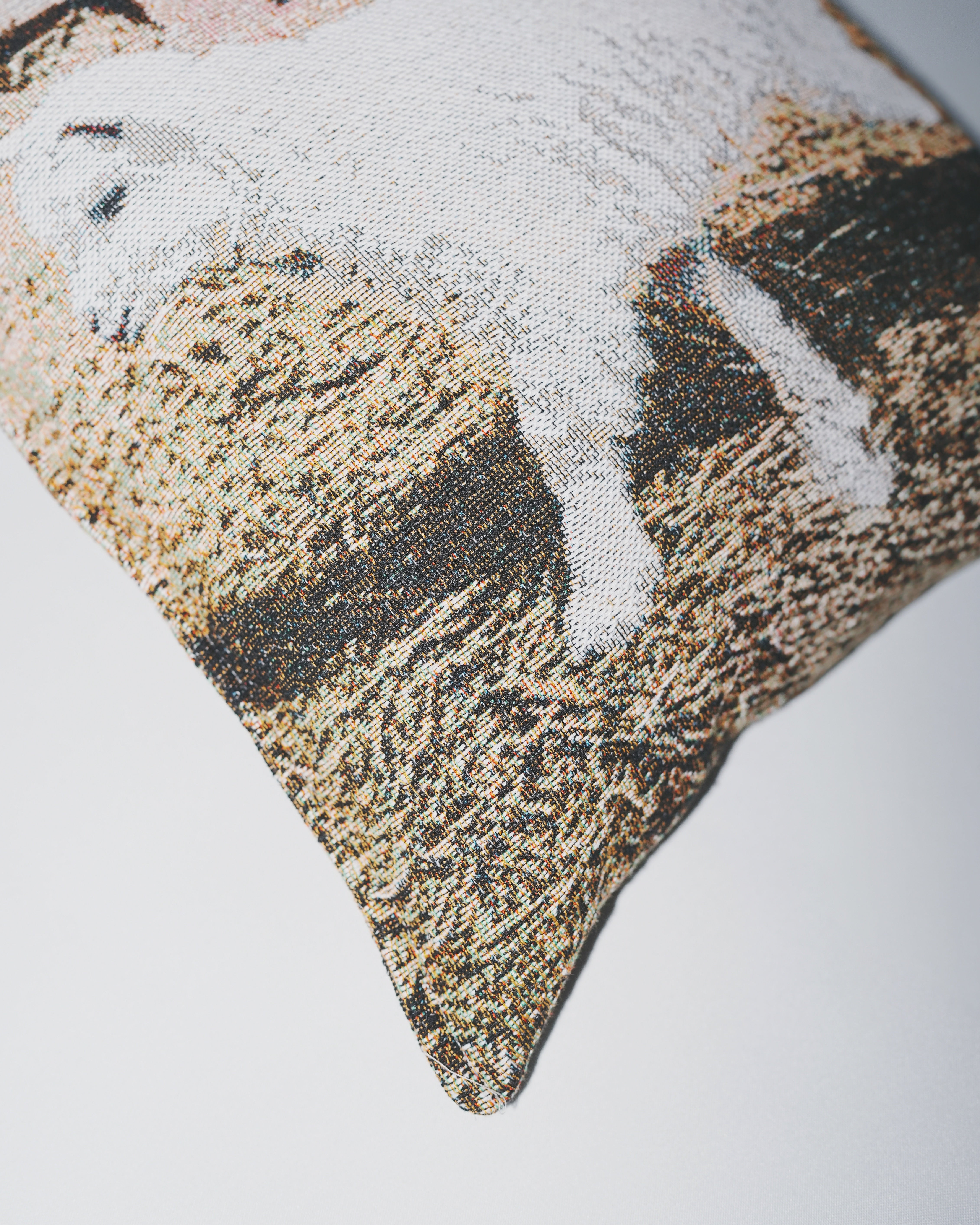 STRAYSHEEP CUSHION COVER